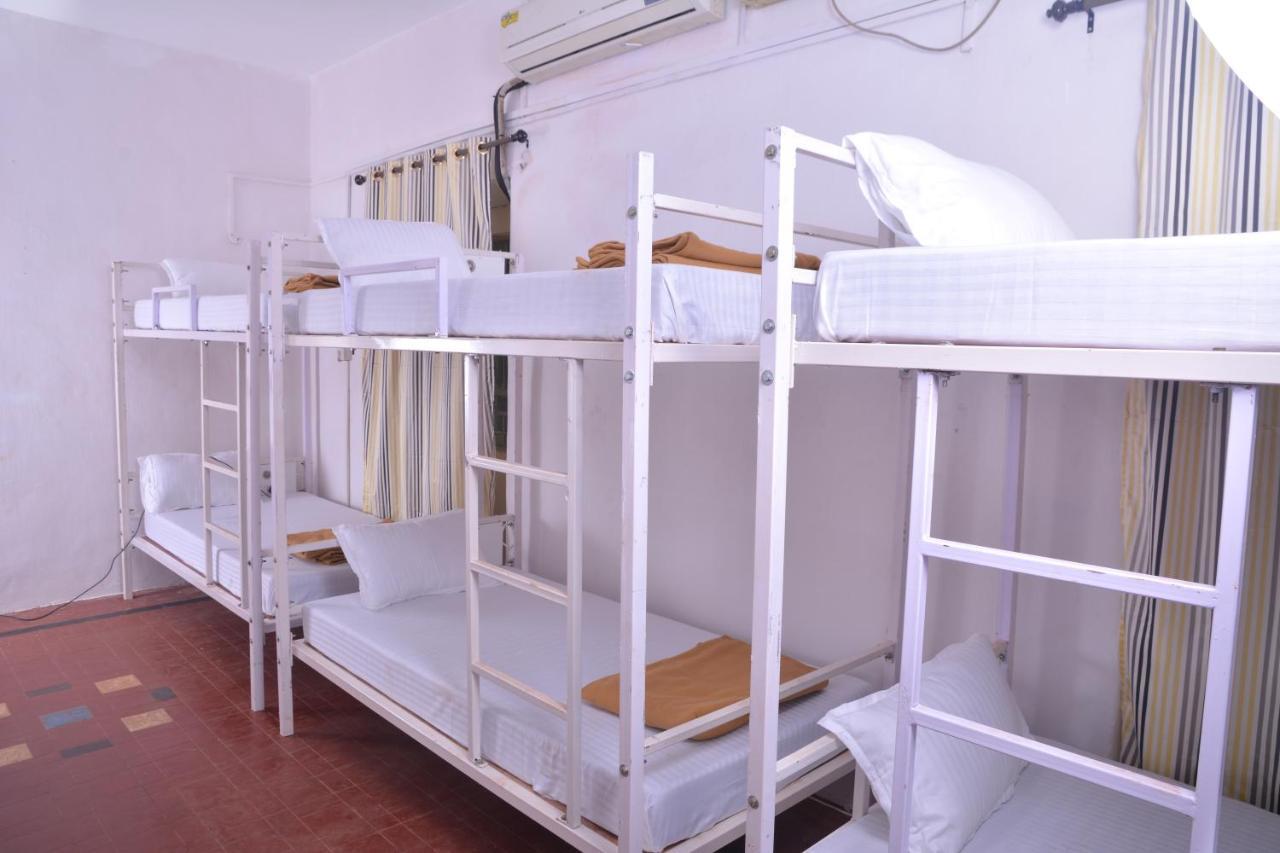Folklore Hostel Goa Vagator Eksteriør billede