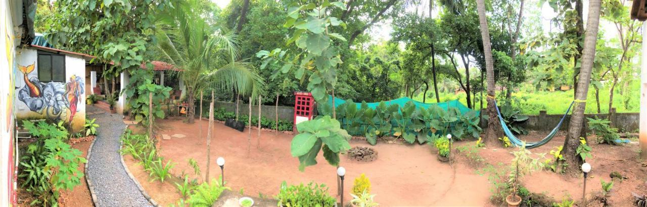 Folklore Hostel Goa Vagator Eksteriør billede