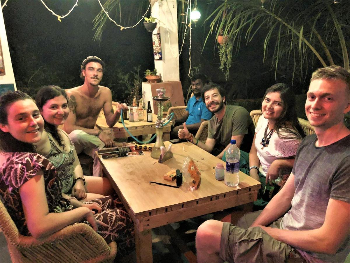 Folklore Hostel Goa Vagator Eksteriør billede